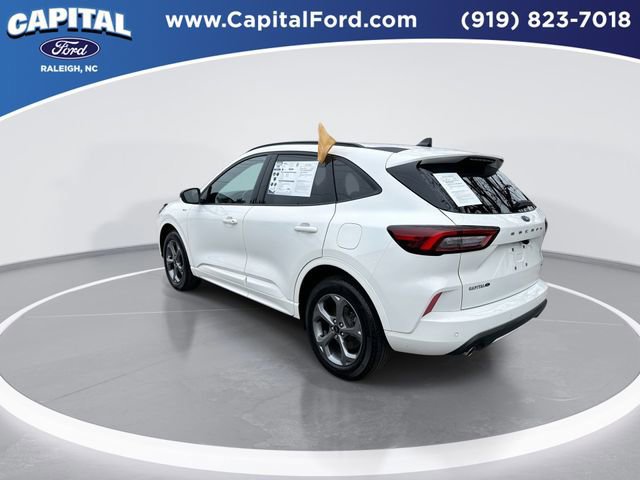 Certified 2024 Ford Escape ST-Line w/ Tech Pack #1 image 4