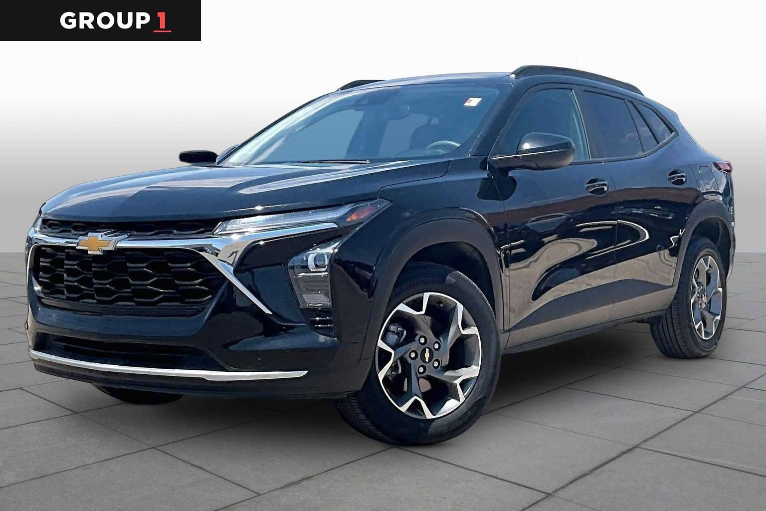 Used 2025 Chevrolet Trax LT