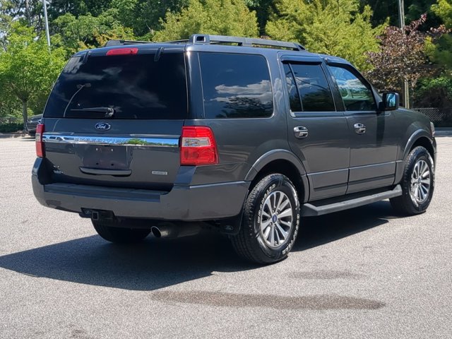 Certified 2017 Ford Expedition XLT w/ Equipment Group 202A AWD/4WD image 4