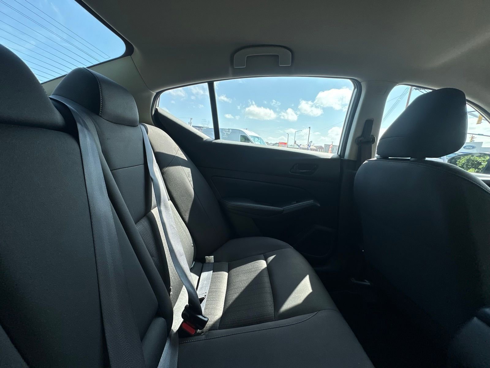 Used 2024 Nissan Altima 2.5 SV image 30