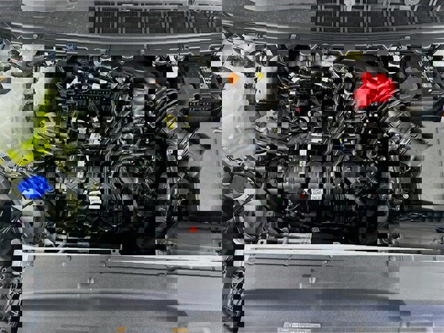 Certified 2024 Ford Edge SE image 28