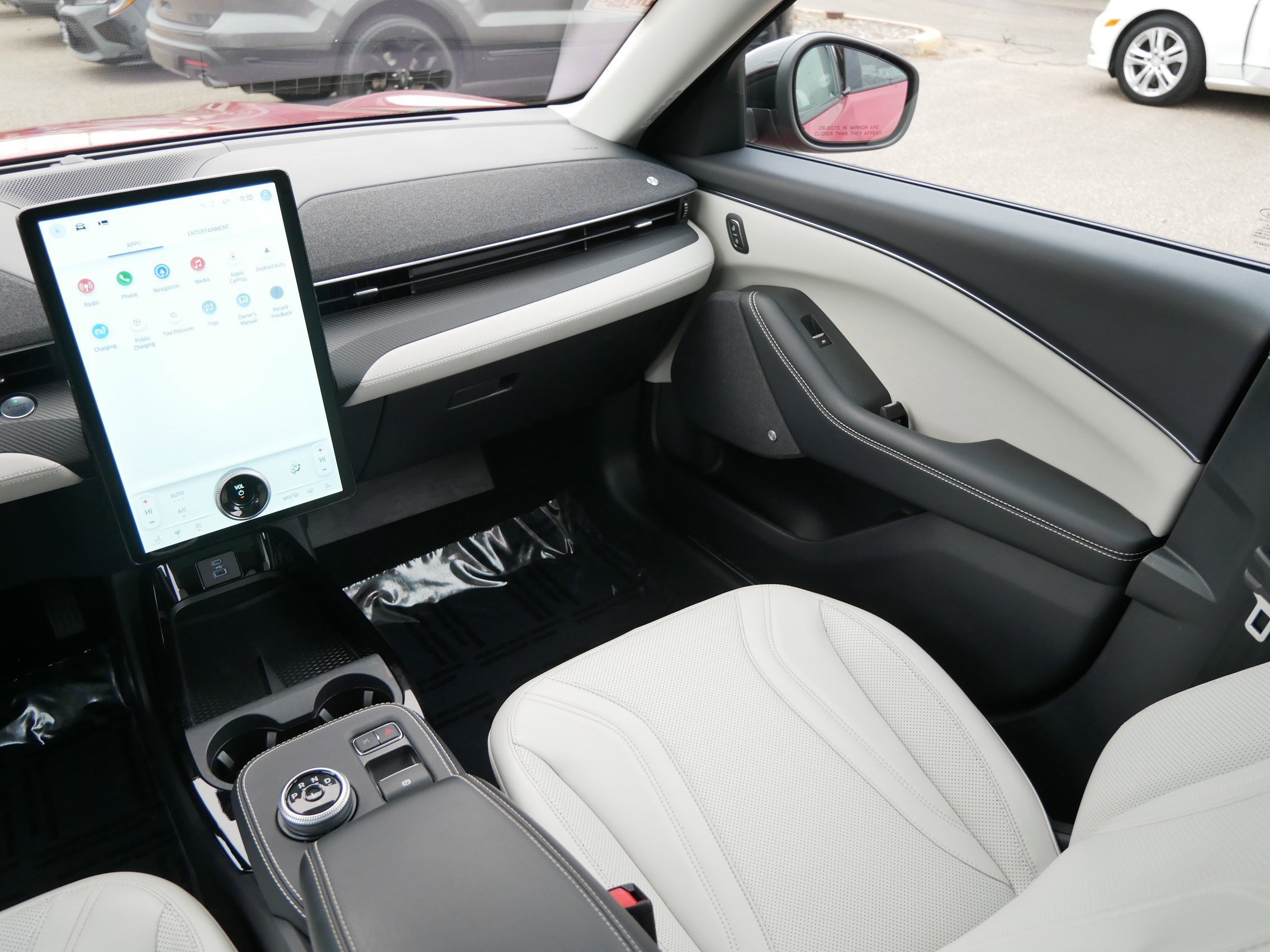 Certified 2022 Ford Mustang Mach-E Premium image 11