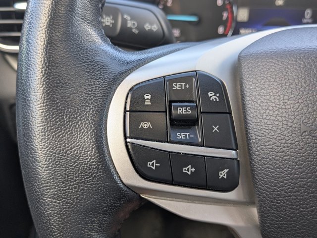 Certified 2022 Ford Explorer XLT w/ Equipment Group 202A image 28