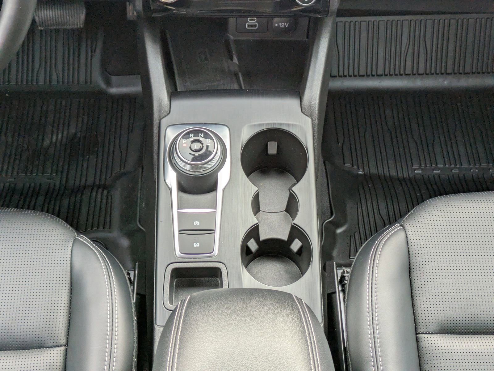 Certified 2025 Ford Escape Platinum image 21