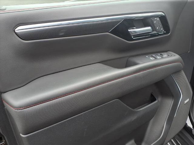 Used 2025 Chevrolet Tahoe RST w/ Comfort Package image 9