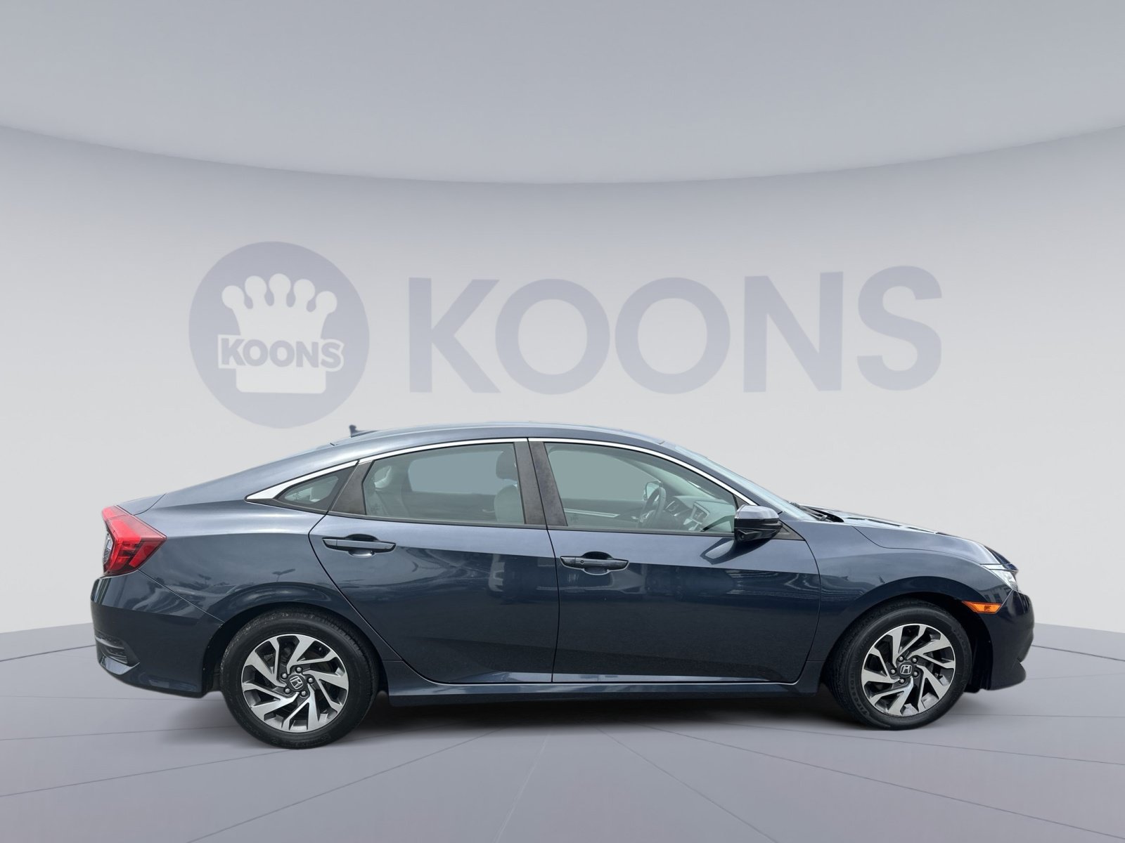 Used 2018 Honda Civic EX image 12