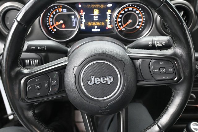 Used 2022 Jeep Gladiator Sport AWD/4WD image 10