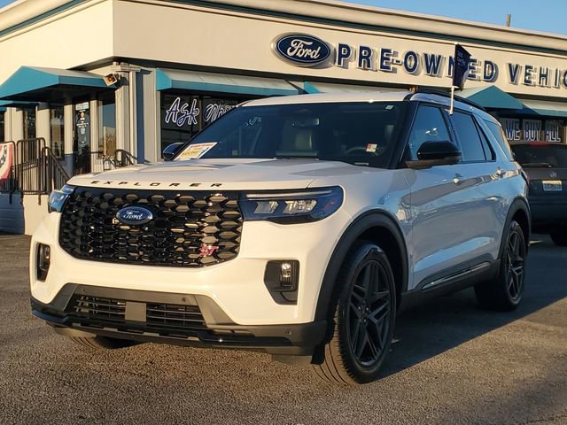 Certified 2025 Ford Explorer ST w/ Sun And Sound Package image 2