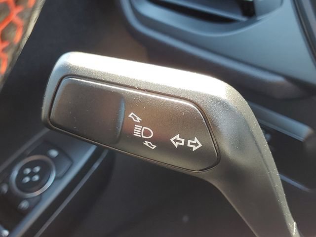 Certified 2025 Ford Escape ST-Line Select AWD/4WD image 16