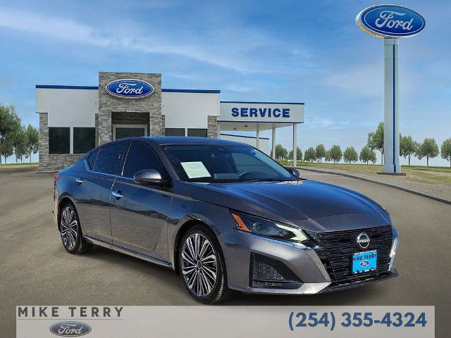Used 2023 Nissan Altima 2.5 SL FWD image 1