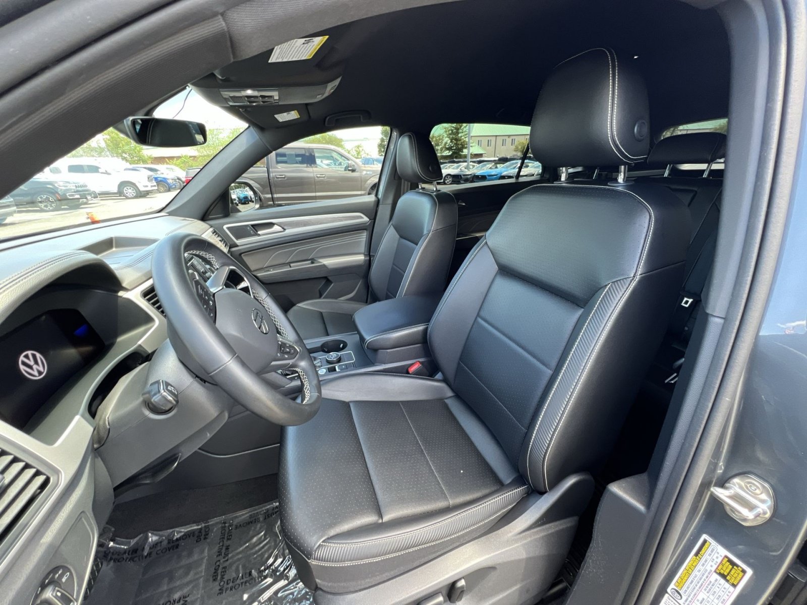 Used 2022 Volkswagen Atlas Cross Sport SE AWD/4WD image 21