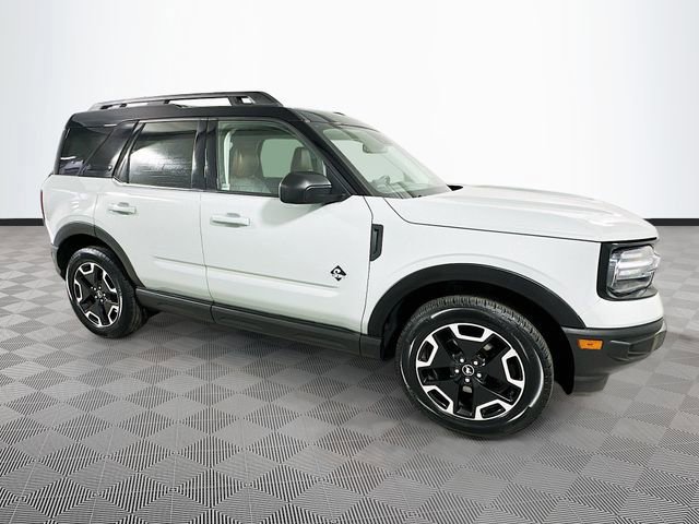 Certified 2022 Ford Bronco Sport Outer Banks w/ Tech Package image 7