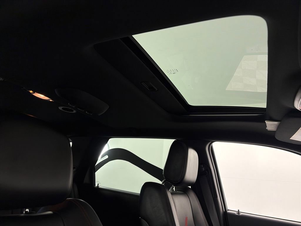 Used 2023 Dodge Durango R/T image 34