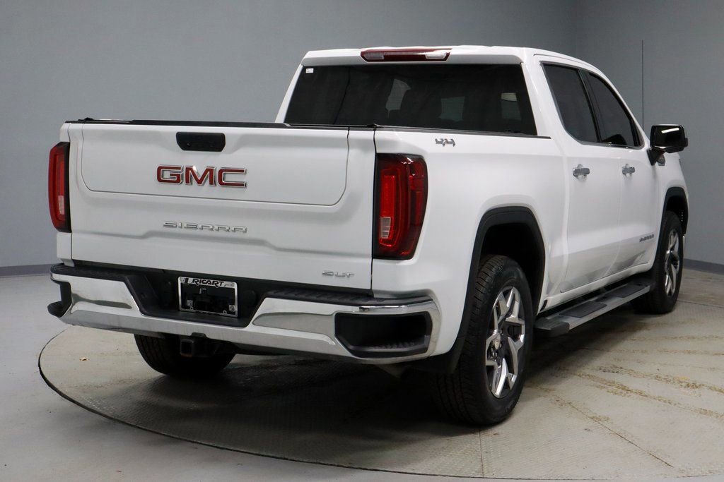 Used 2023 GMC Sierra 1500 SLT w/ SLT Premium Package image 5