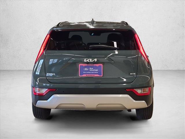 Used 2023 Kia Niro EX FWD image 7