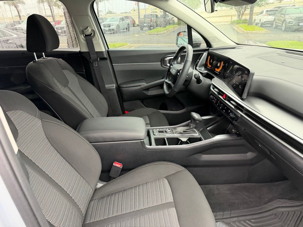 Used 2026 Kia Sorento LX FWD image 22