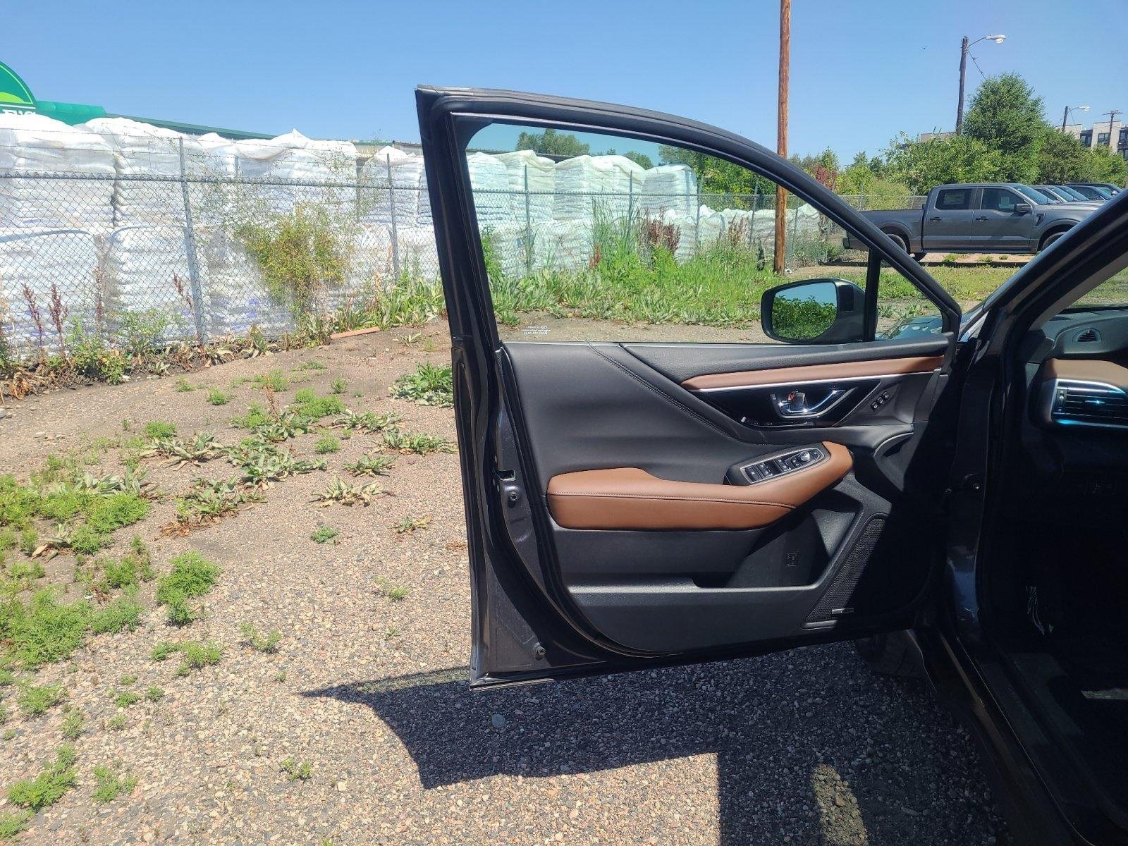 Used 2022 Subaru Outback Touring XT AWD/4WD image 13
