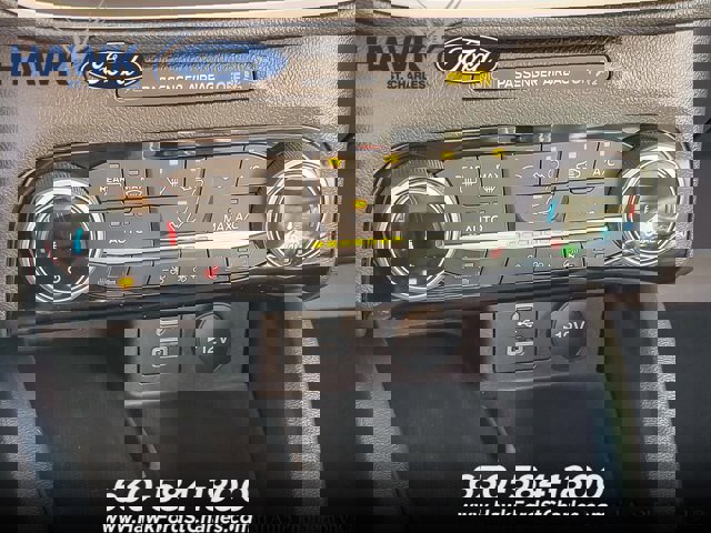 Certified 2022 Ford Escape SEL w/ Technology Package AWD/4WD image 16