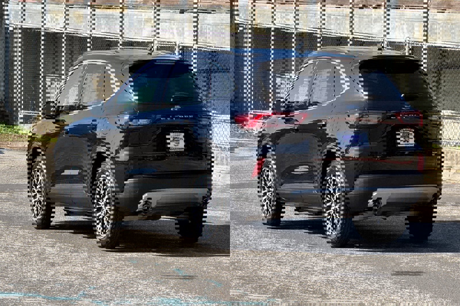 Certified 2025 Ford Escape Base image 6