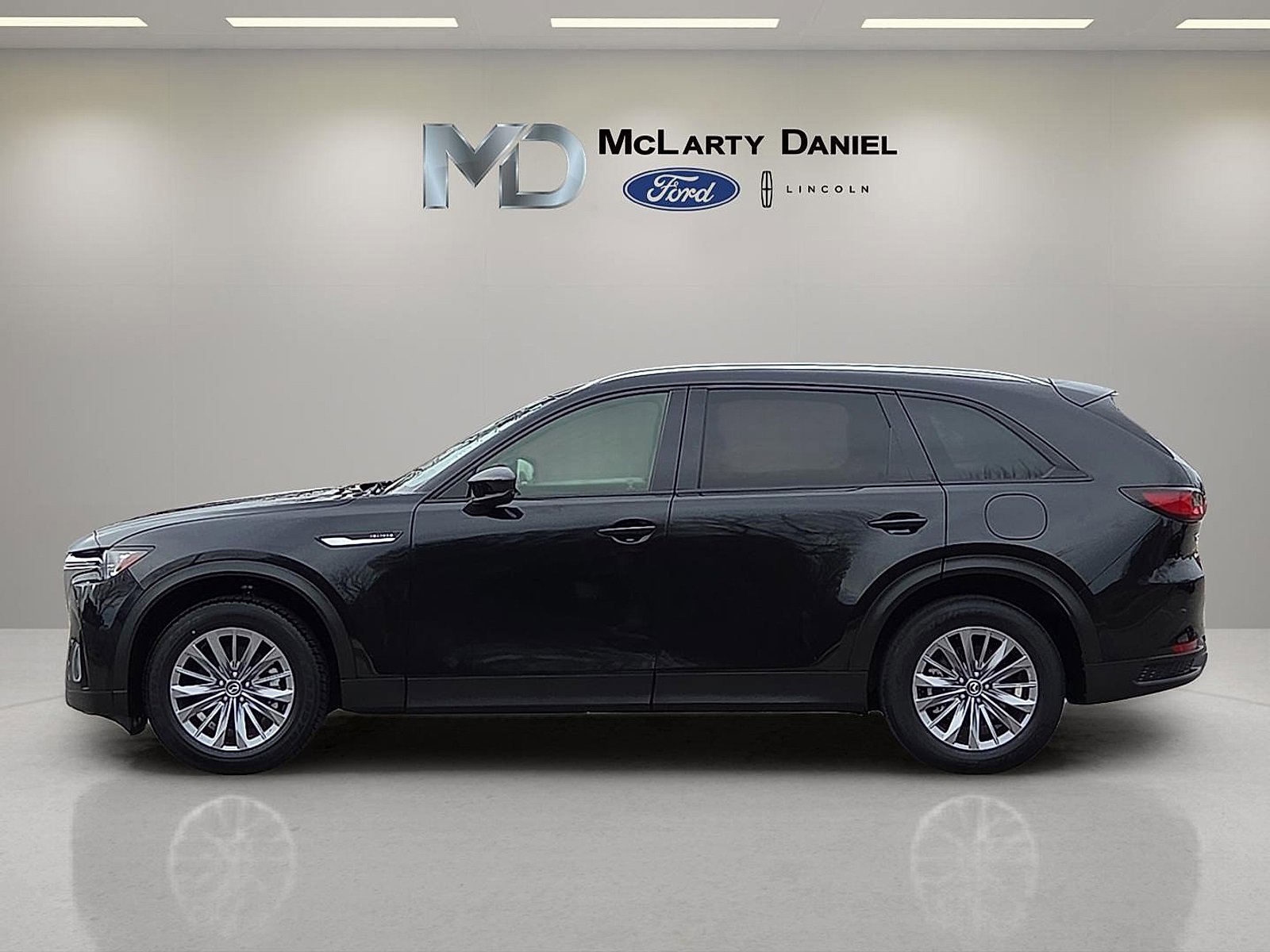 Used 2025 MAZDA CX-90 3.3 Turbo w/ Preferred Package image 3