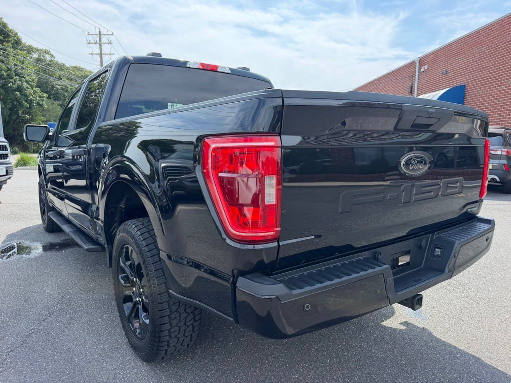 Certified 2022 Ford F150 XL w/ STX Black Appearance Package AWD/4WD image 4