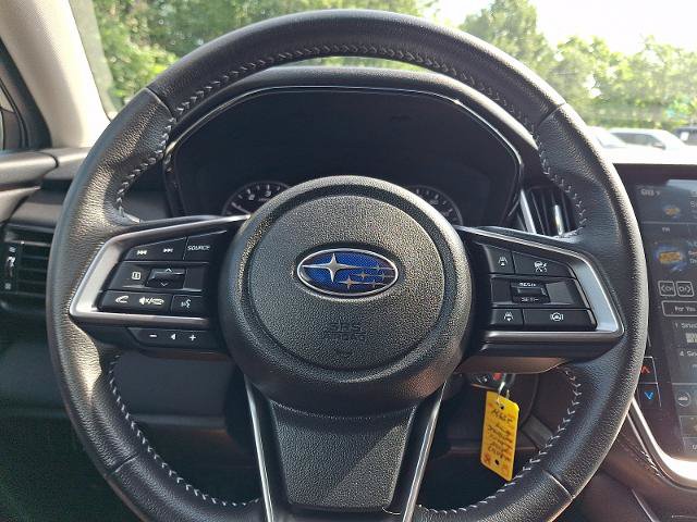 Used 2024 Subaru Outback Premium AWD/4WD image 18