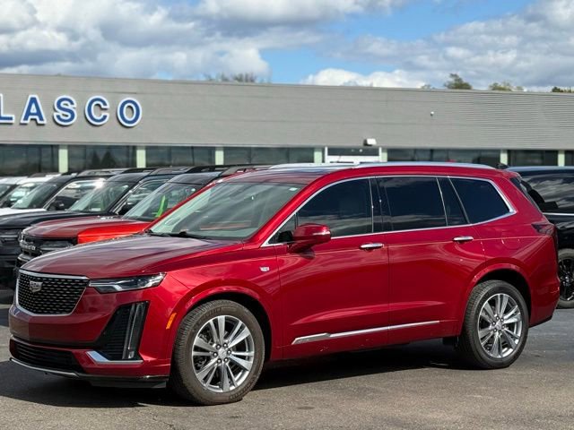 Used 2023 Cadillac XT6 Premium Luxury FWD image 36