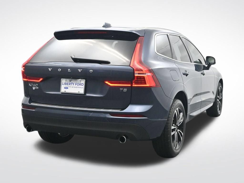 Used 2021 Volvo XC60 T5 Momentum w/ Protection Package Premier FWD image 7