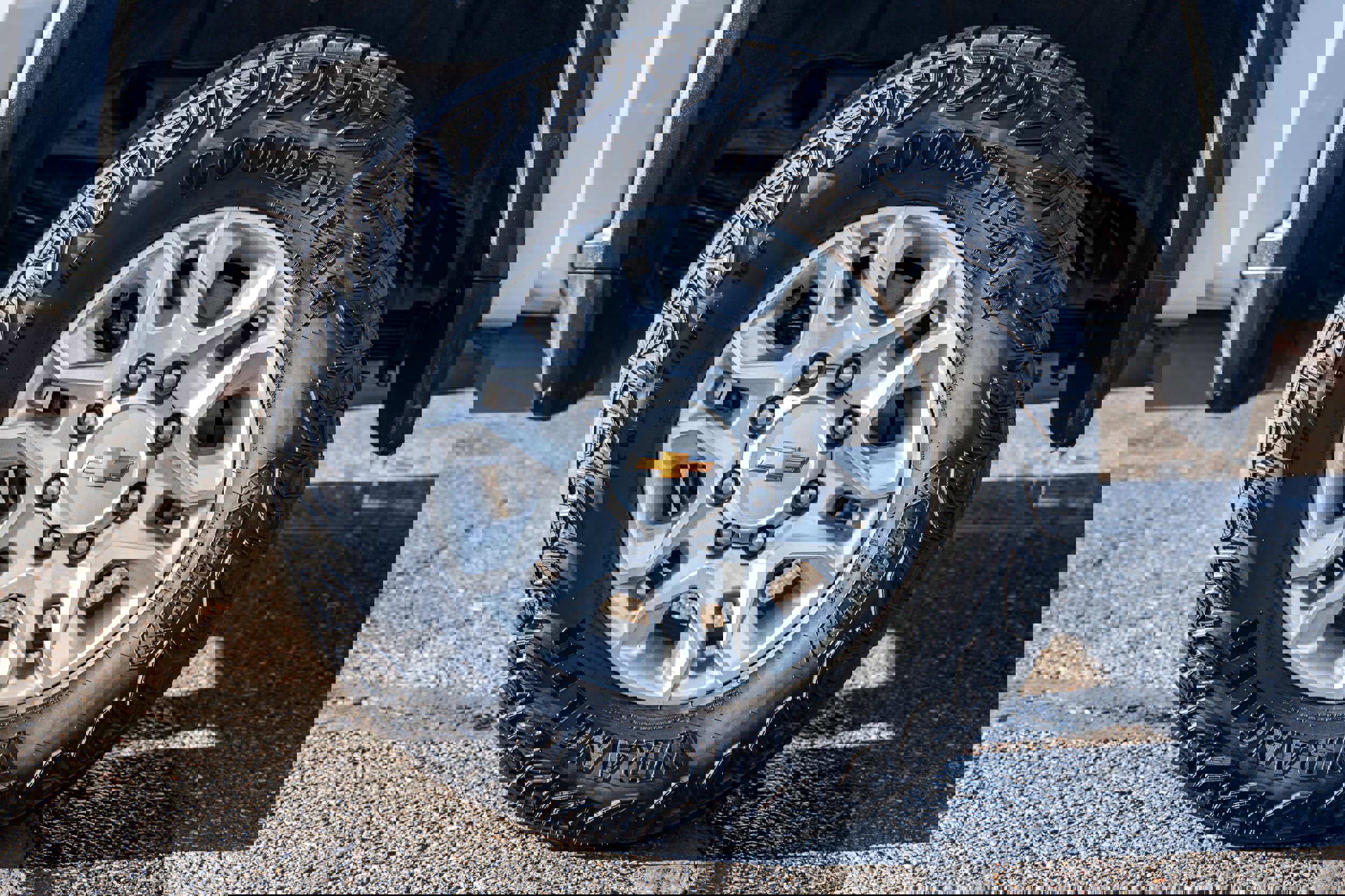 Used 2022 Chevrolet Silverado 2500 LT w/ Convenience Package image 8