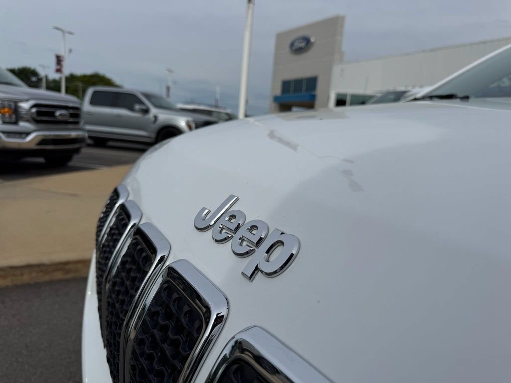 Used 2020 Jeep Cherokee Limited FWD image 5