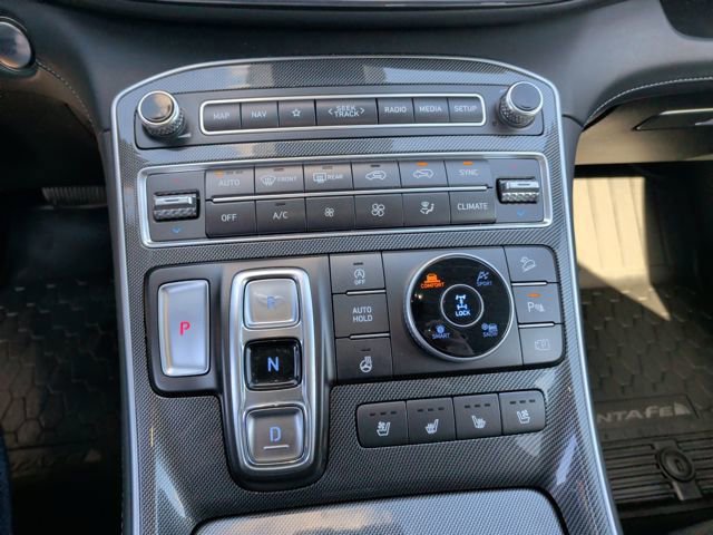 Used 2022 Hyundai Santa Fe Limited image 21