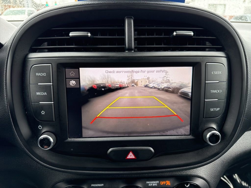 Used 2023 Kia Soul LX FWD image 24
