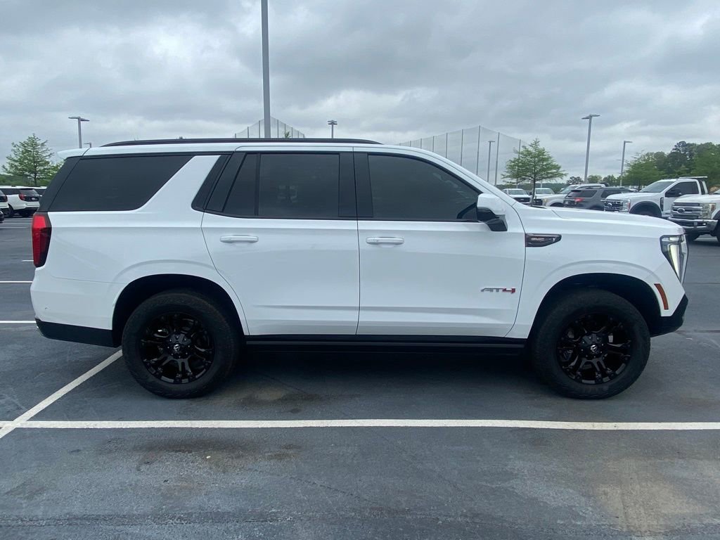 Used 2025 GMC Yukon AT4 Ultimate image 8