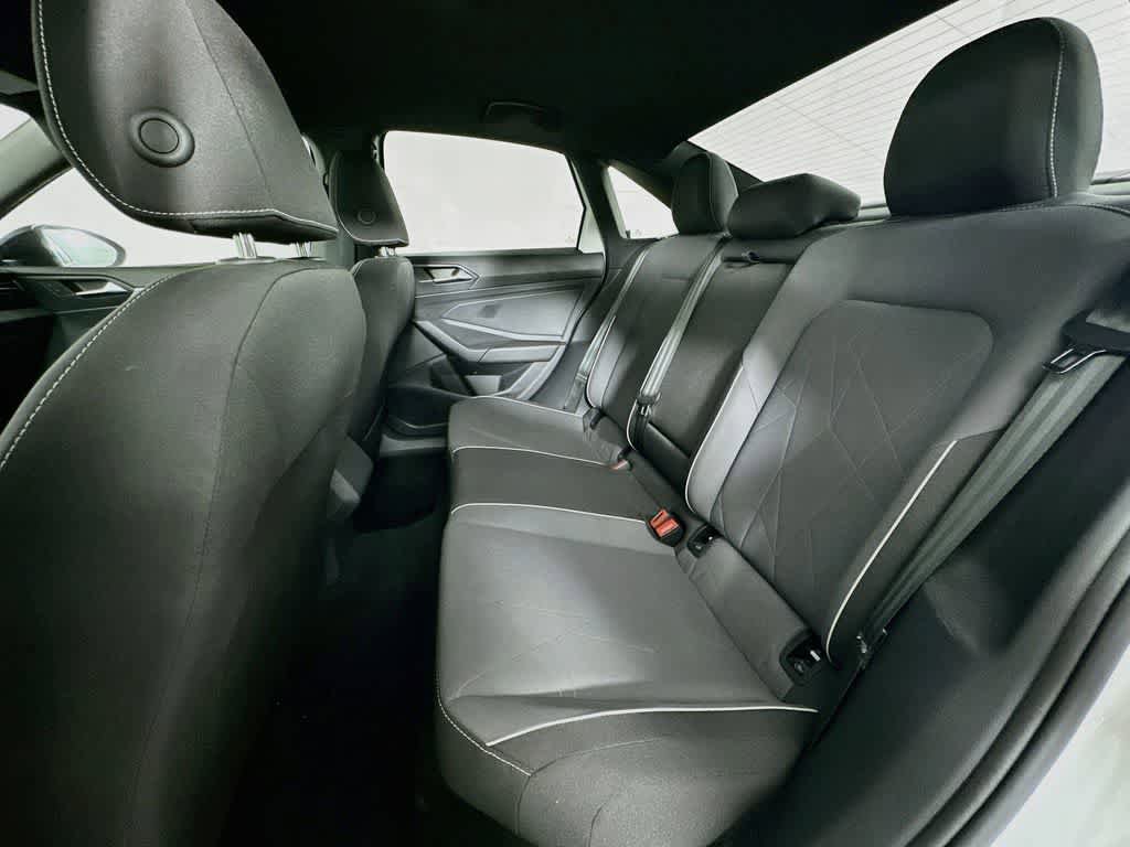 Used 2025 Volkswagen Jetta Sport FWD image 12
