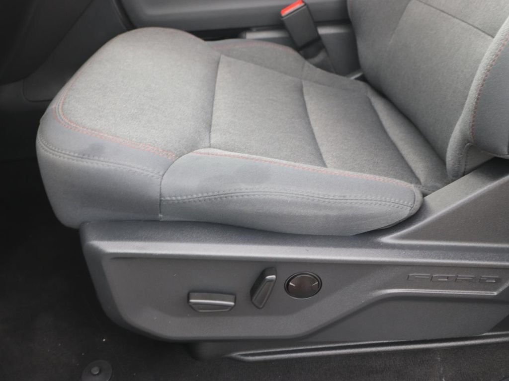 Certified 2025 Ford Expedition Active RWD image 19