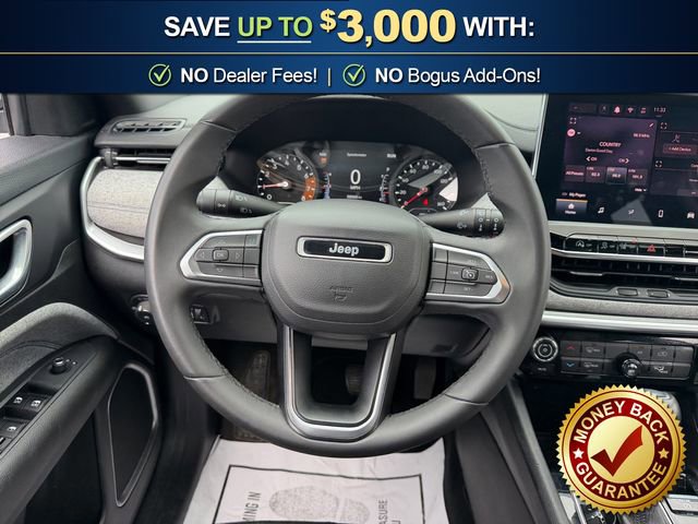 Used 2024 Jeep Compass Latitude AWD/4WD image 18