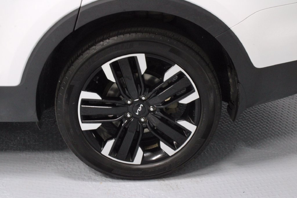 Used 2024 Kia Telluride SX Prestige AWD/4WD image 20
