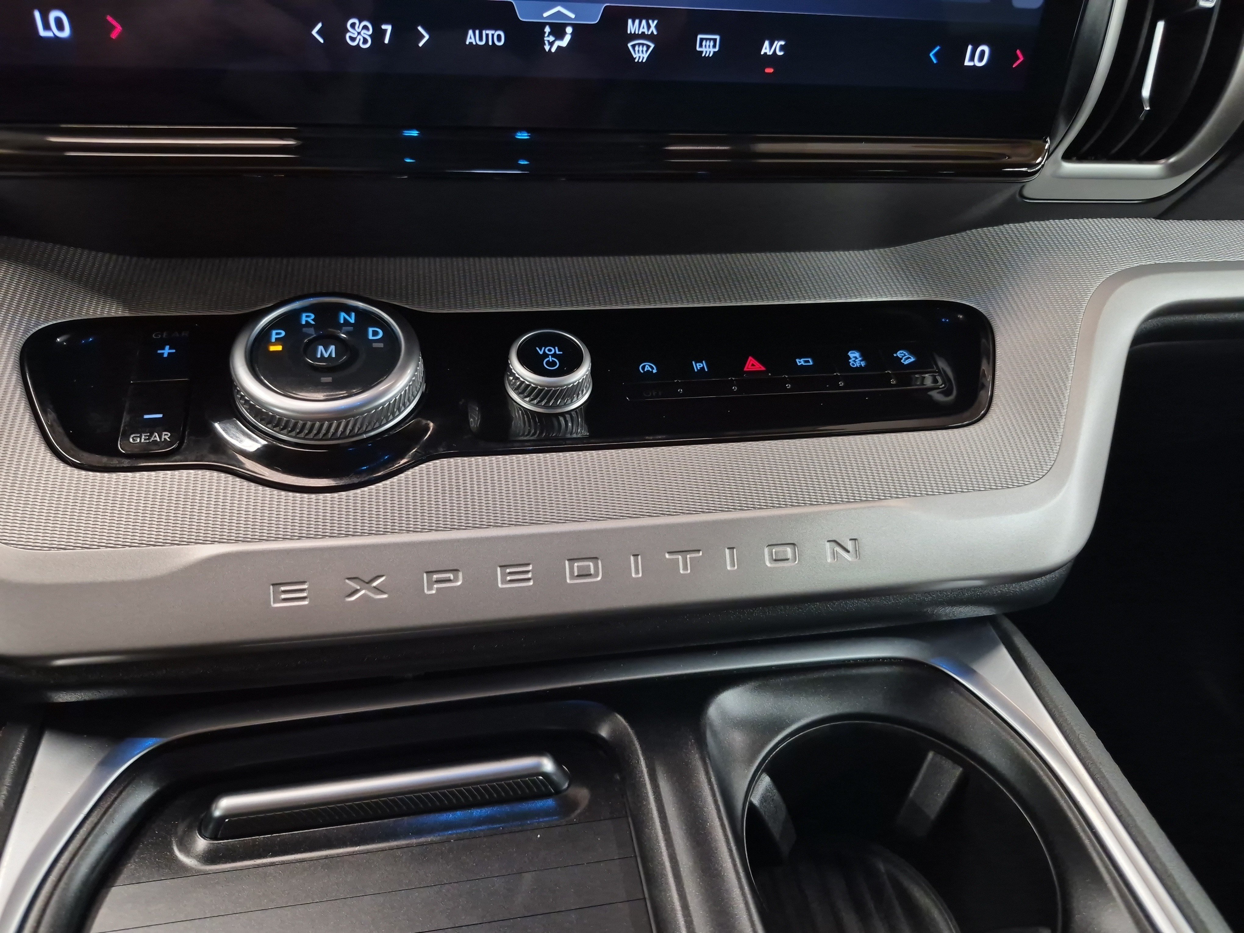 Certified 2025 Ford Expedition Max Active AWD/4WD image 34