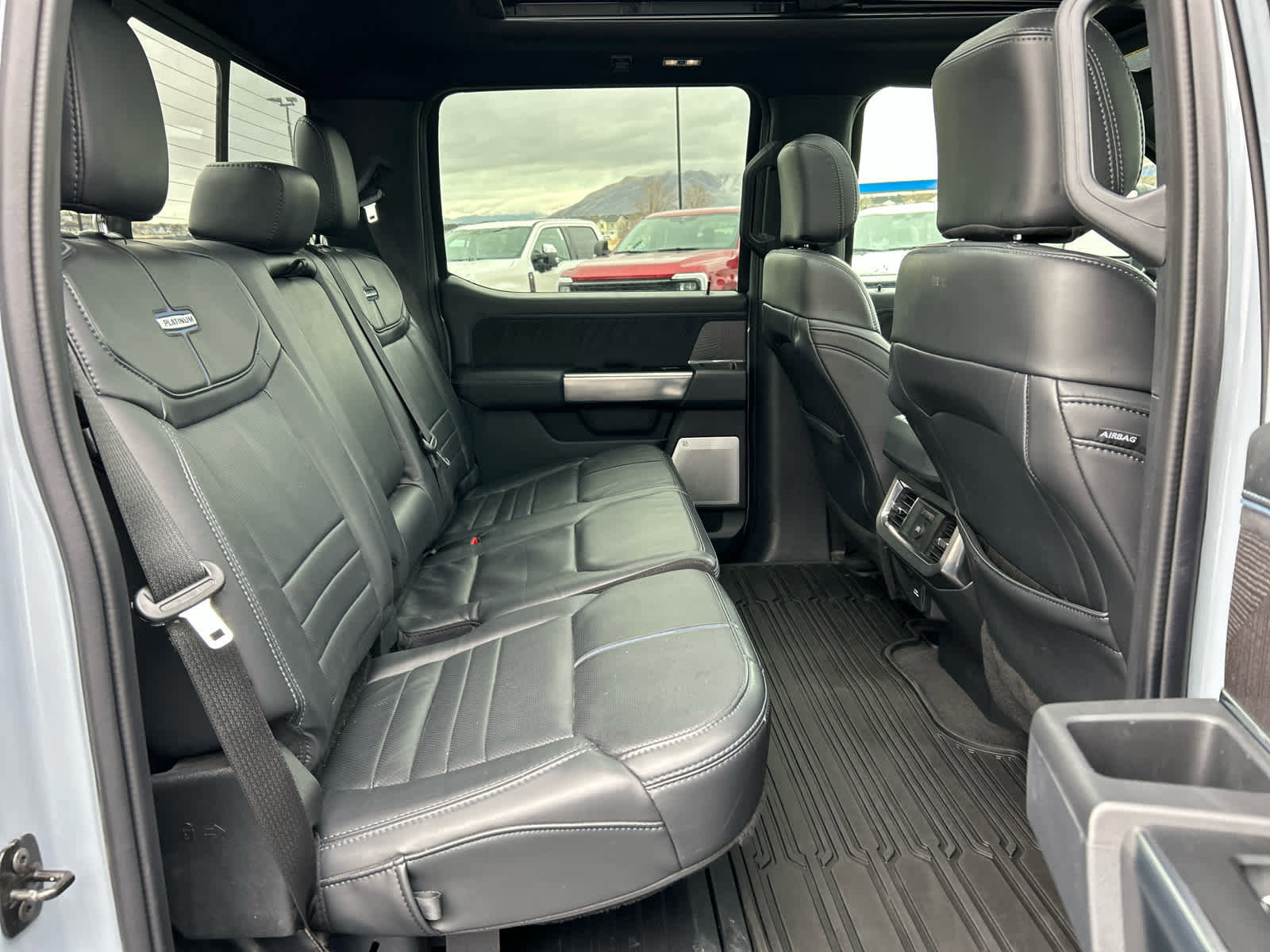 Certified 2025 Ford F350 Platinum image 21