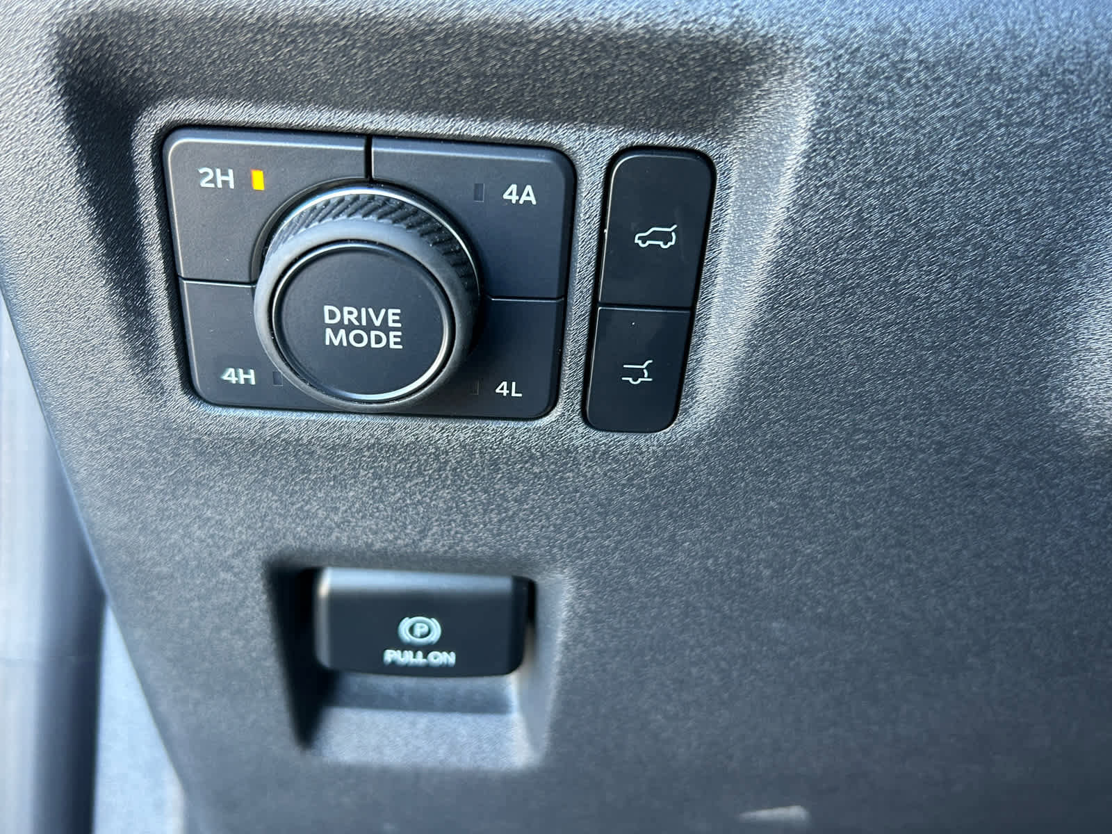 Certified 2025 Ford Expedition Max Active AWD/4WD image 28
