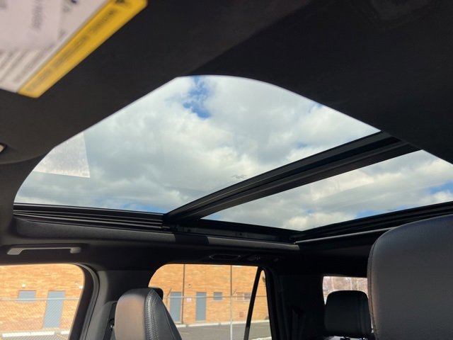 Certified 2021 Ford Expedition Max Limited image 23