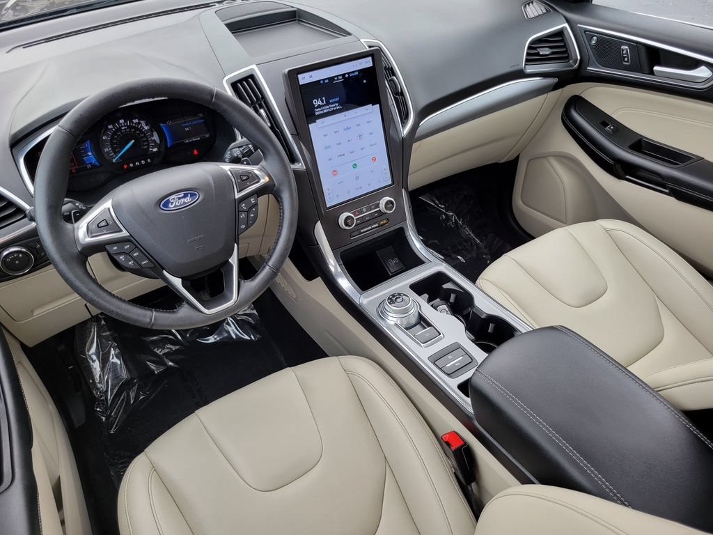 Certified 2021 Ford Edge Titanium w/ Class II Trailer Tow Package AWD/4WD image 26
