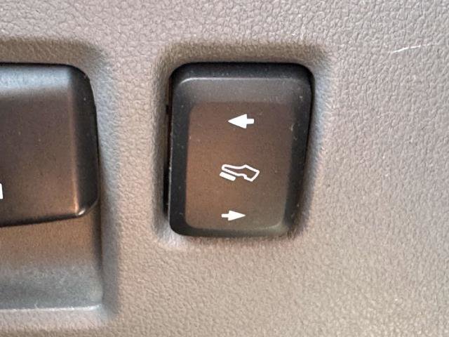 Certified 2022 Ford F150 XLT w/ Equipment Group 301A Mid image 36