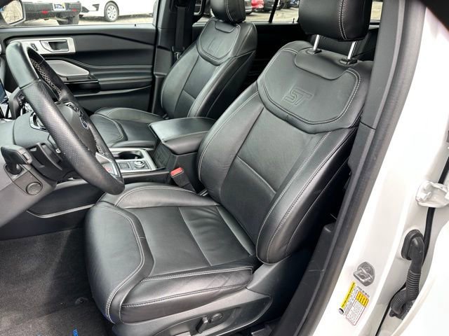 Certified 2022 Ford Explorer ST w/ Equipment Group 401A image 17