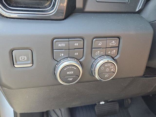 Used 2022 GMC Sierra 1500 AT4 AWD/4WD image 26