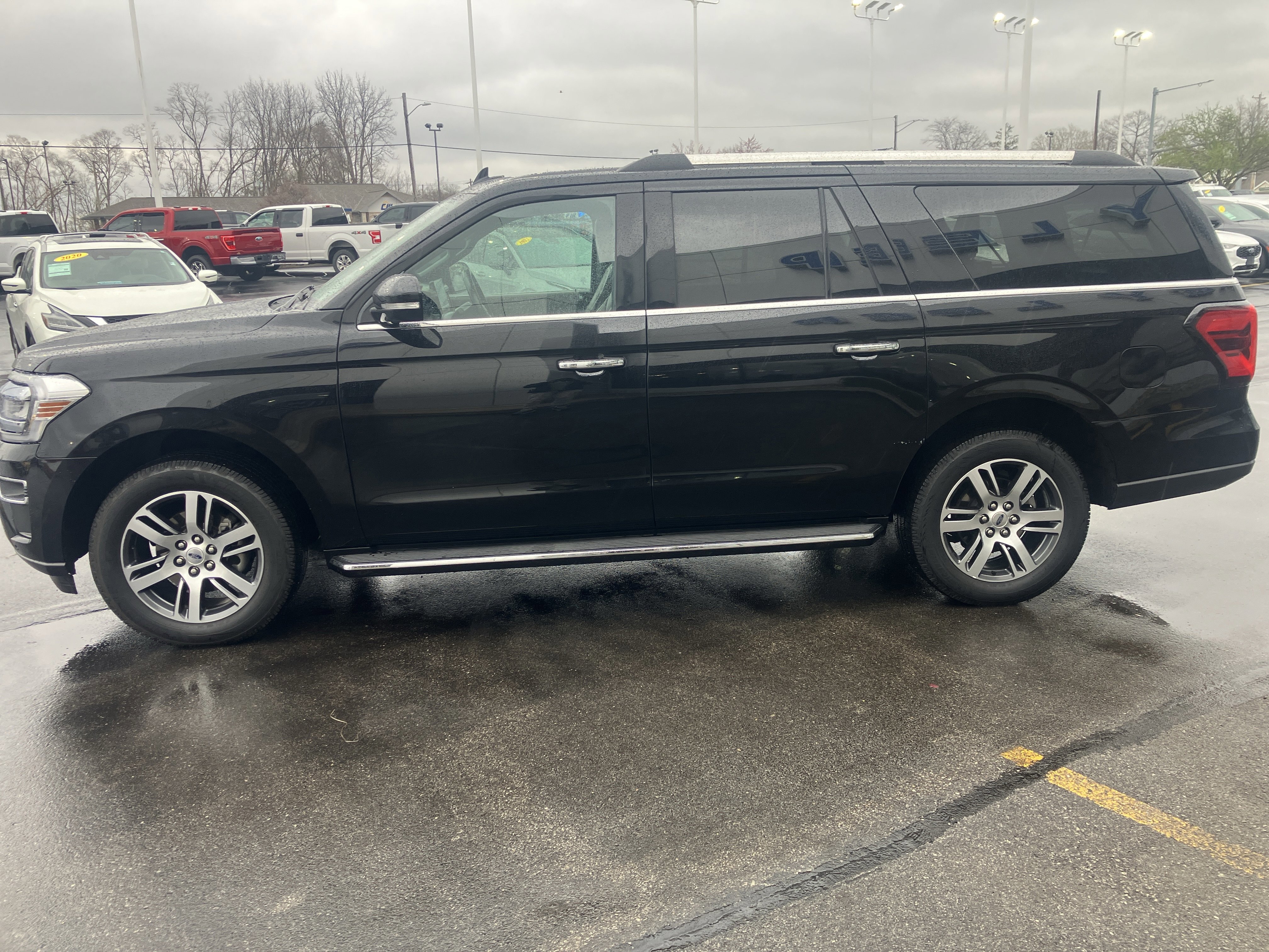 Certified 2022 Ford Expedition Max Limited image 2