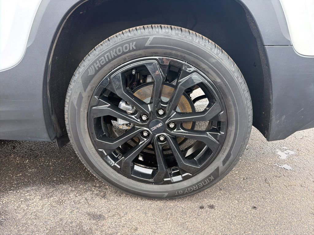 Used 2021 GMC Terrain SLE w/ Driver Convenience Package FWD image 49