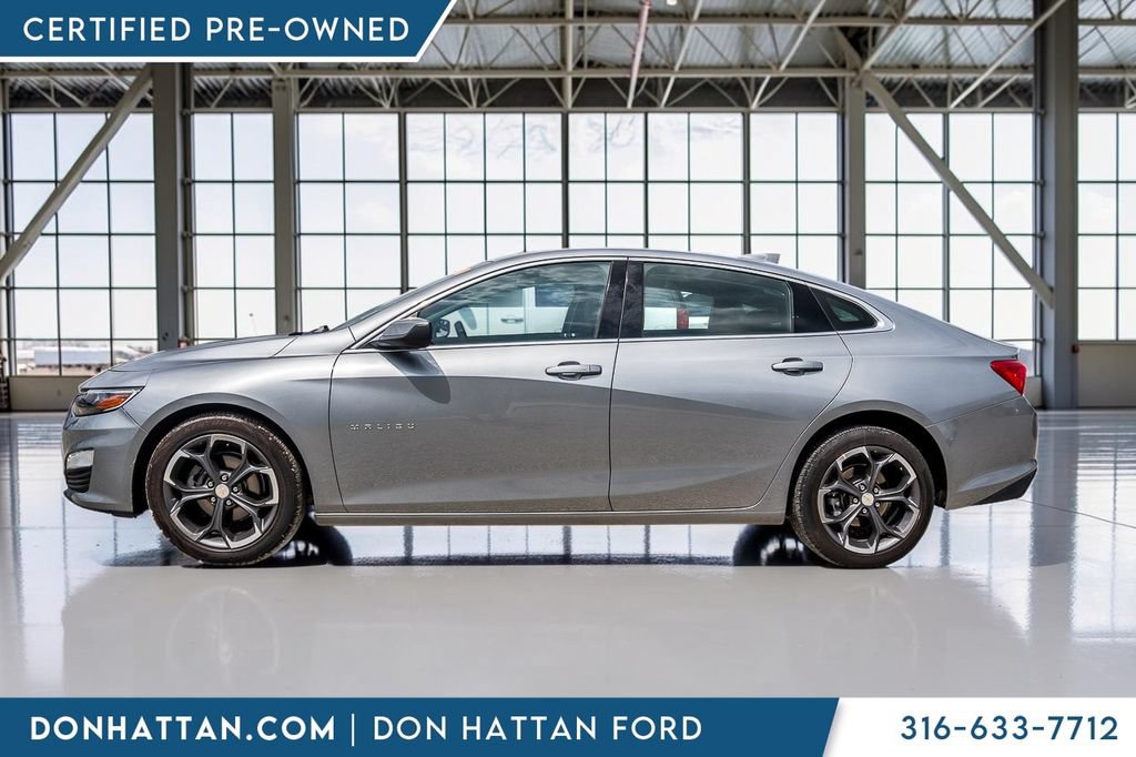 Used 2024 Chevrolet Malibu LT FWD image 2