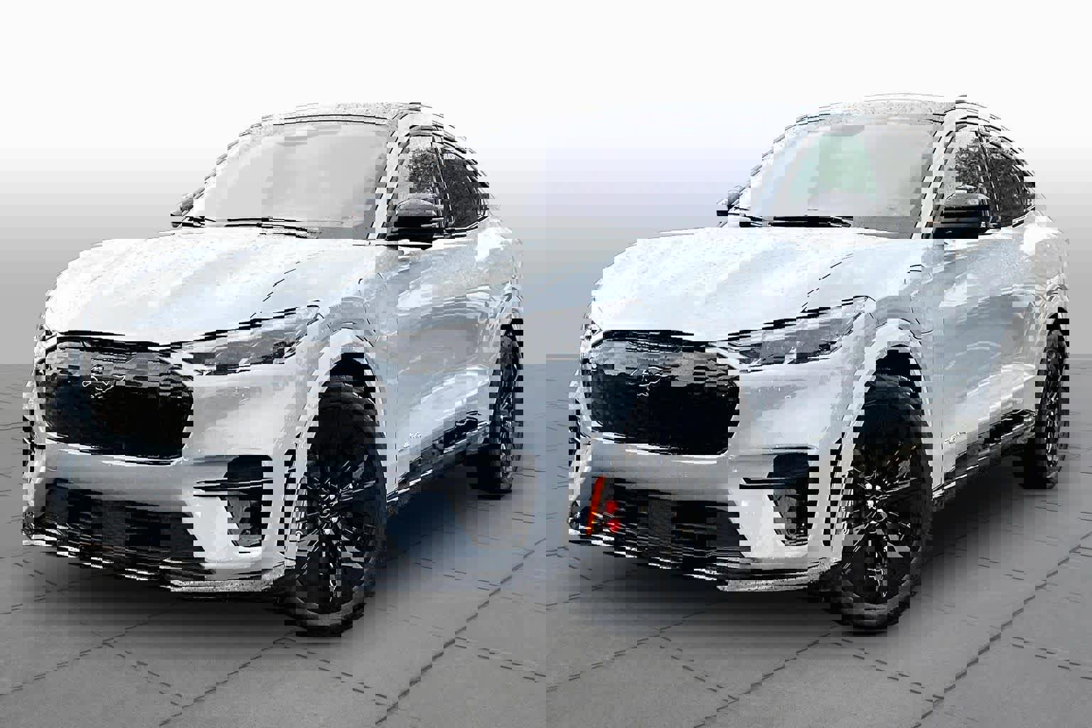 Certified 2025 Ford Mustang Mach-E GT AWD/4WD image 8