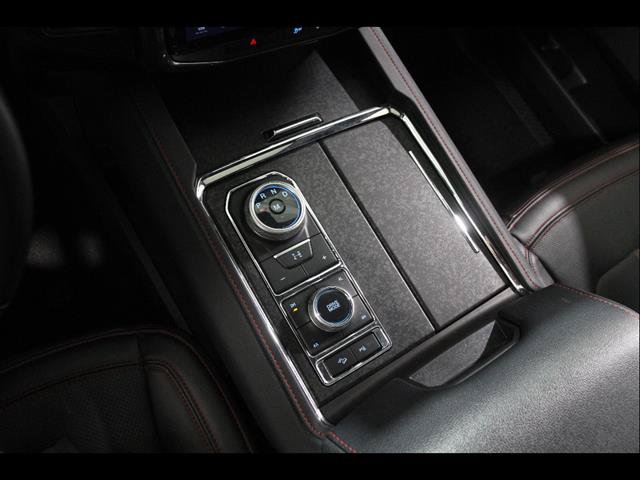 Certified 2023 Ford Expedition Limited AWD/4WD image 17